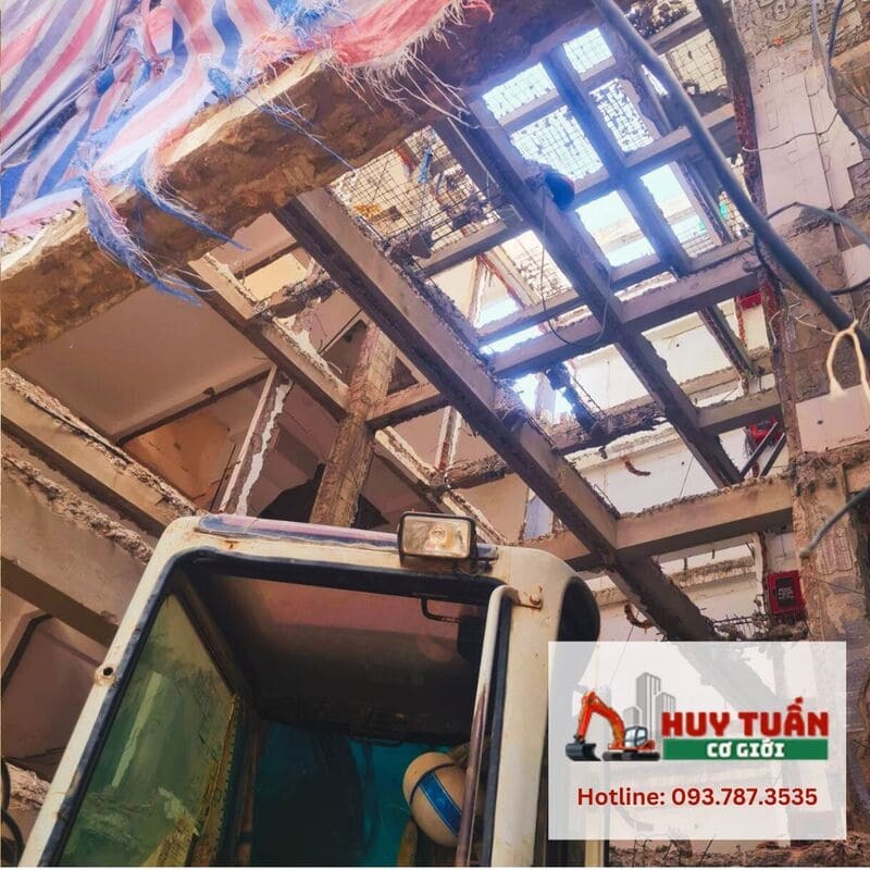 Sai lầm khi bán xác nhà, không tính toán chi phí tháo dỡ